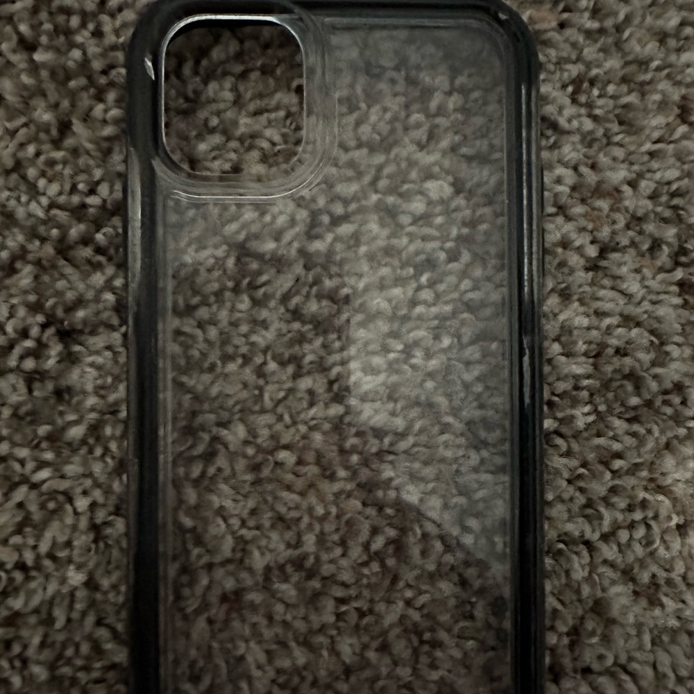 Clear Otterbox iPhone 11 case for regular size 6.4 phone.